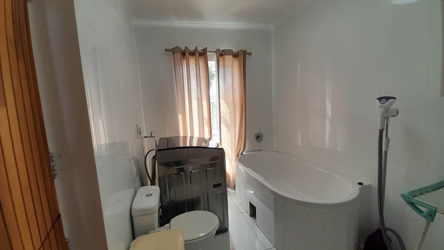 3 Bedroom Property for Sale in Campher Park Eastern Cape